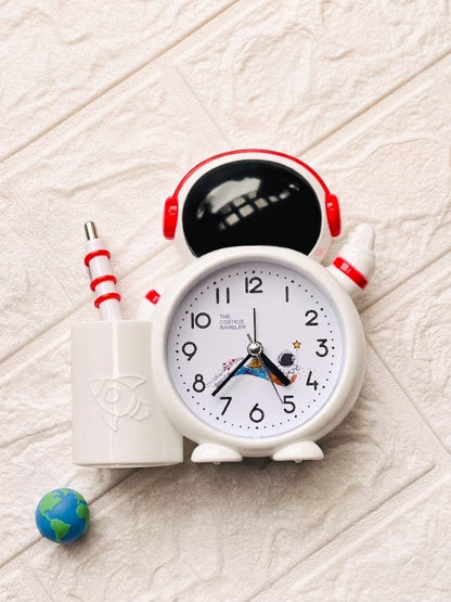 Astronaut alarm clock with pen holder